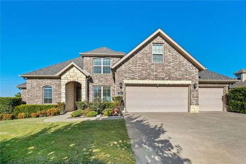 Photo of 2284 Riverwater Lane, Fayetteville, AR 72703 (MLS # 1327496)