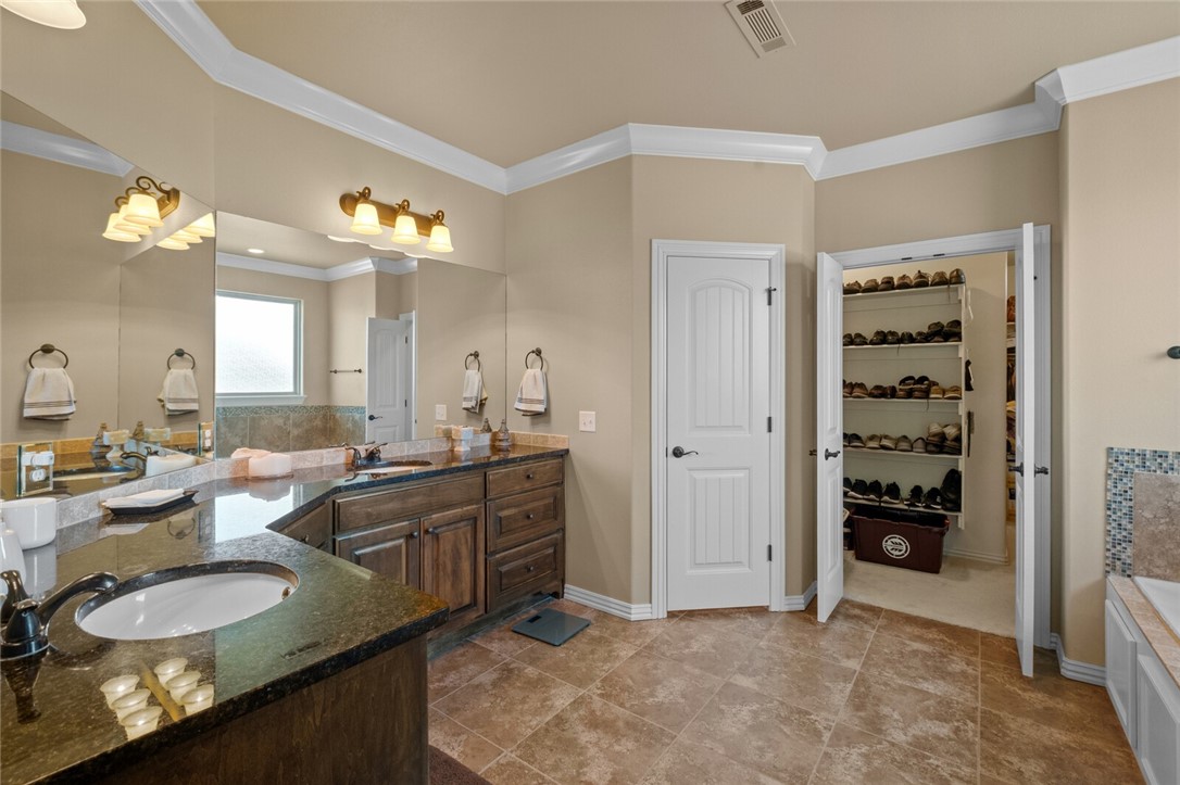 Waterford Estates Hissom Ranch - Residential