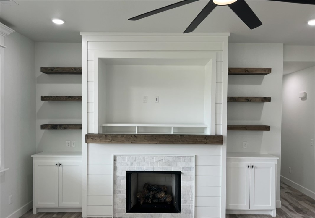 Elkhorn - Residential