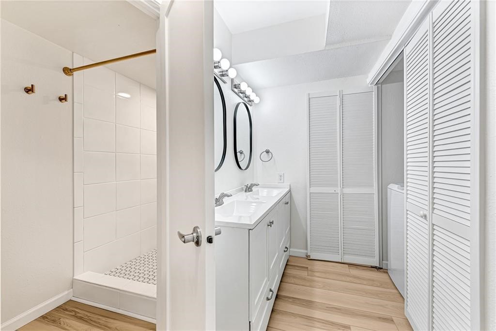 Dutchmans 5th Add Rurban - Residential Lease