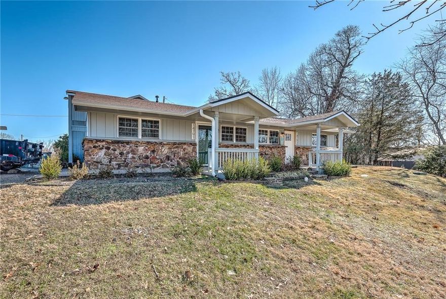 Rare rental opportunity near Beaver Lake: Newly renovated, 2 bedroom/2 bath unit on peaceful, private corner in the desirable Prairie Creek neighborhood. Spacious single story open floor plan with updated modern finishes and private, completely enclosed outdoor patio. All new wood-plank style flooring throughout with remodeled bathroom and kitchen, featuring stainless steel appliances. Full size in-unit washer and dryer. Expansive master suite with pitched ceilings, warm natural lighting, and private patio access. Minutes from Prairie Creek Marina, historic and rejuvenated downtown Rogers, and all the hiking, kayaking, boating and biking trails that the area has to offer! Country tranquility with in-town convenience. Available for immediate move-in. $1395/month w minimum one-year lease commitment. Water, sanitation and lawn care are all included. Security deposit same as first month's rent. Small pets subject to owner approval; additional pet deposit/fees apply.