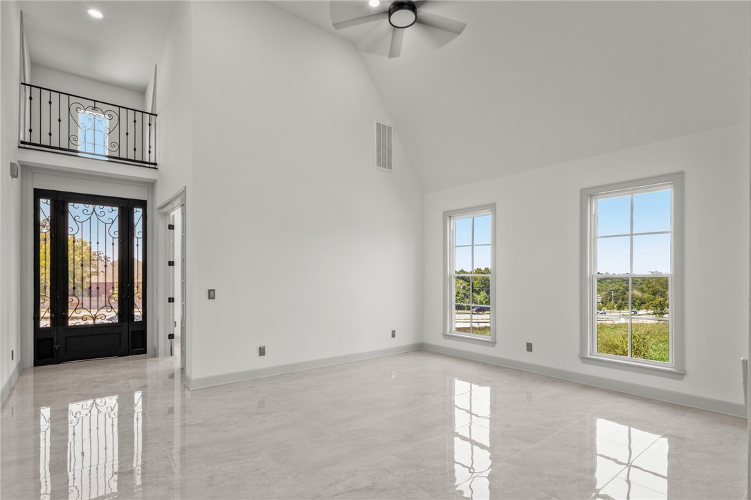 Lynnwood Estates - Residential