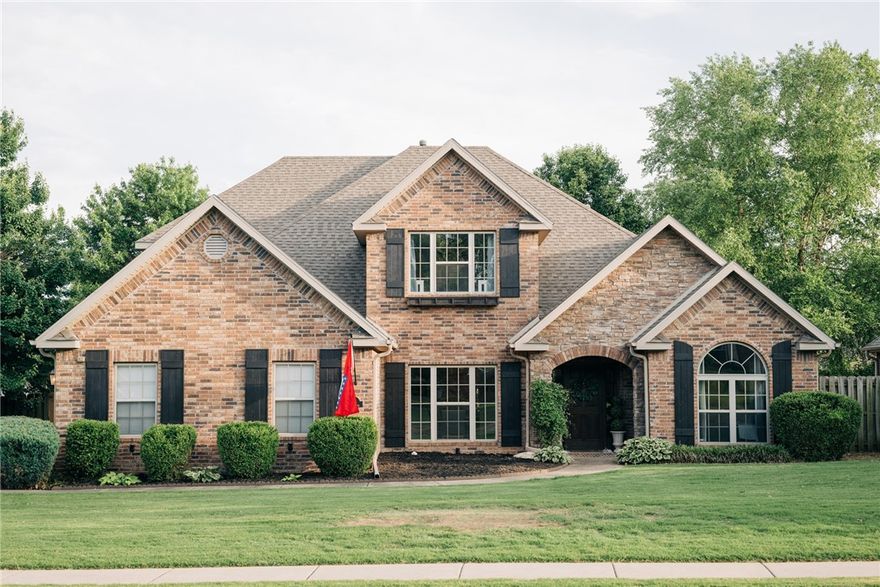 A truly unique and well-maintained home in a highly sought after, established neighborhood. Great location, only 10 minutes to downtown Bentonville and 15 minutes to XNA airport. The features are endless: large corner lot, oversized master bedroom with his and her closet, three car garage (with storm shelter), crown molding throughout, as well as custom pantry and lockers. Downstairs you’ll find the large living room with many windows and beautiful gas fireplace, an updated kitchen with built-in bench and induction stove, and a versatile office with a murphy bed for additional guest space. Upstairs are two large bedrooms with Jack & Jill bath, a large bonus room (4th Bedroom), and a large attic for extra storage. Neighborhood amenities include two parks, a clubhouse, and a pool. Roof is only four years old and water heater is new.