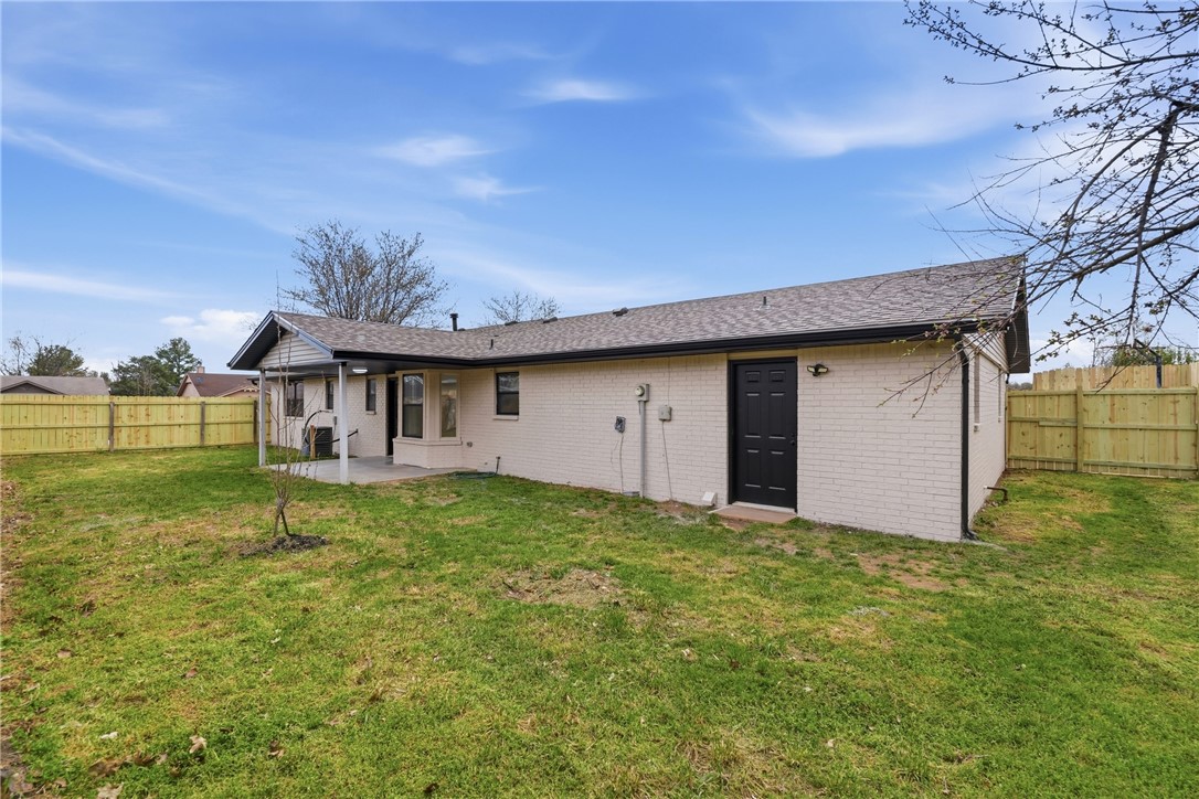 Pine Meadow Add Rogers - Residential