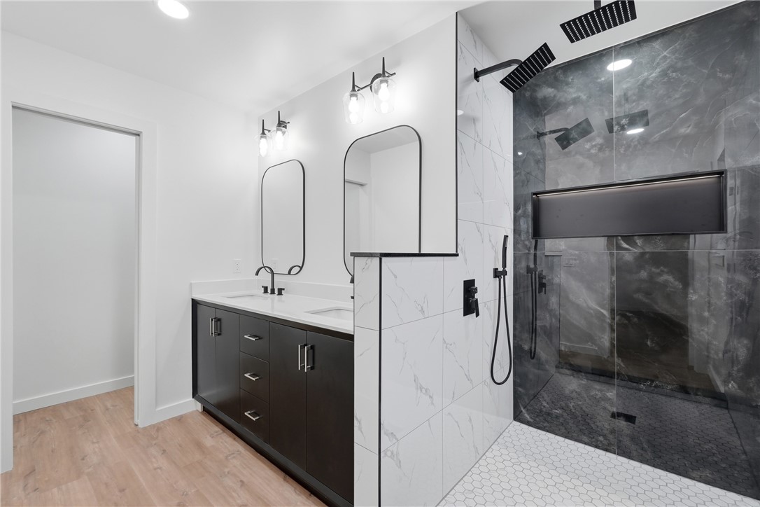 Pine Meadow Add Rogers - Residential