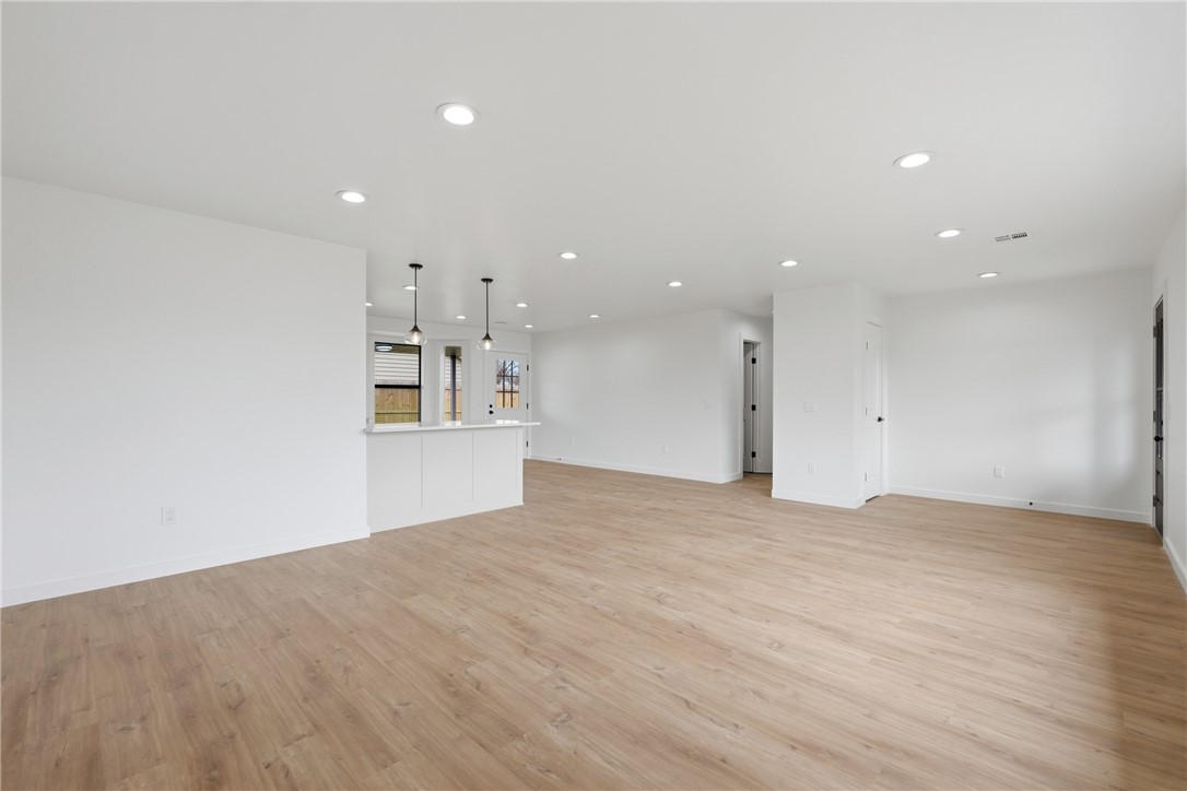 Pine Meadow Add Rogers - Residential