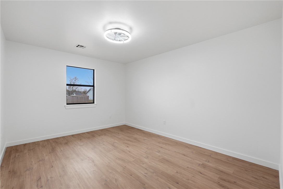 Pine Meadow Add Rogers - Residential