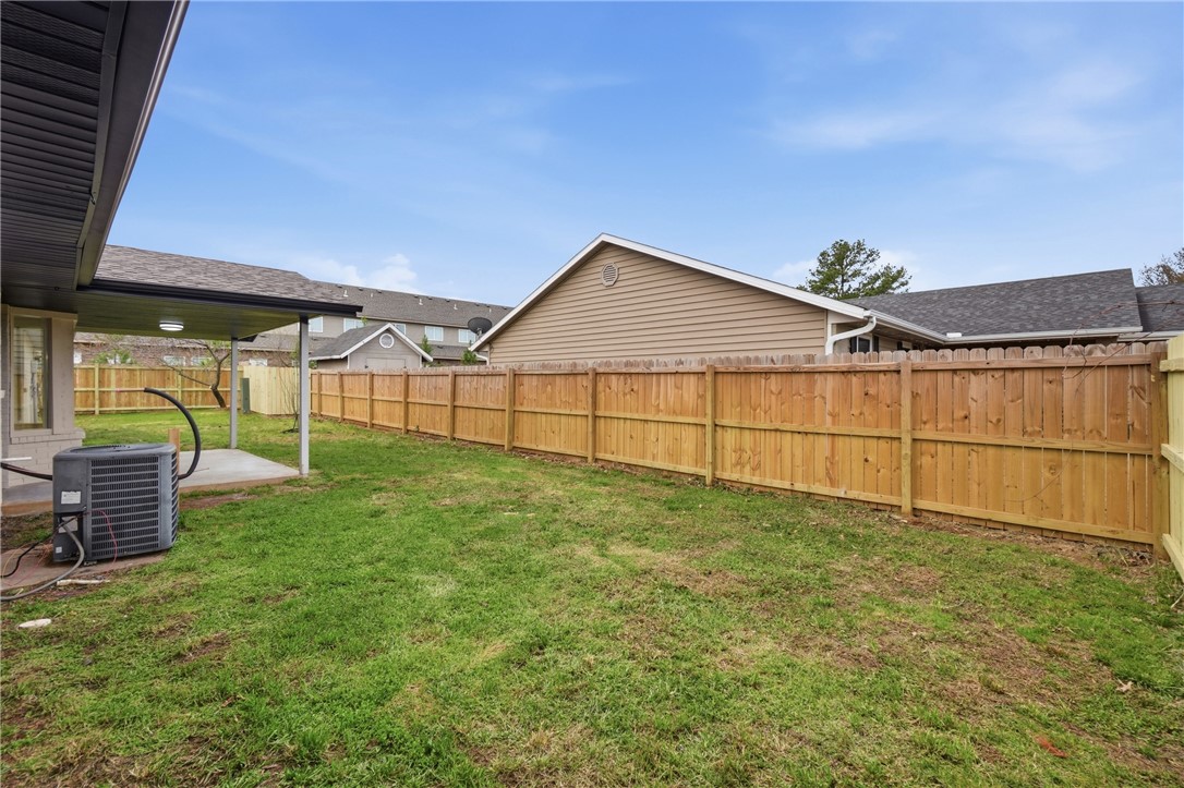 Pine Meadow Add Rogers - Residential