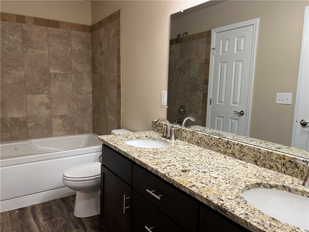 Sunset Ridge Sub Ph 2B & Ph 4 Gentry - Residential Lease