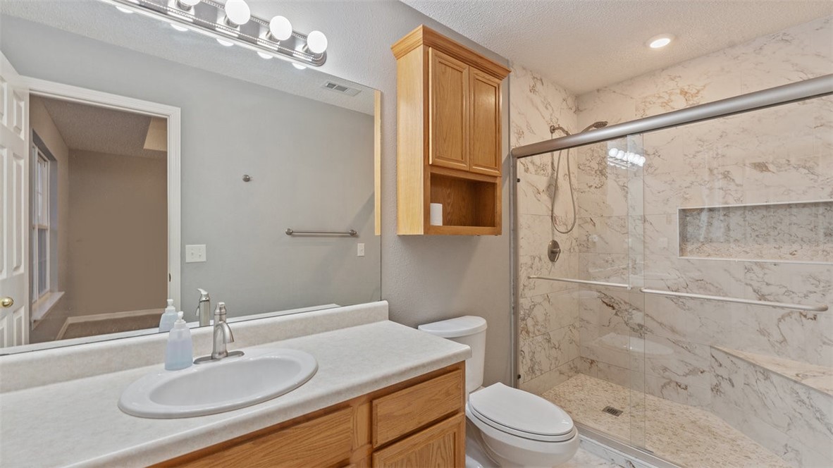 Owl Creek - Residential