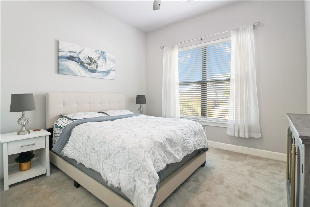 Woodhaven Manor Sub Rogers - Residential