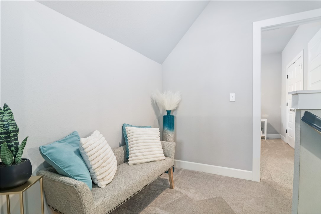 Woodhaven Manor Sub Rogers - Residential