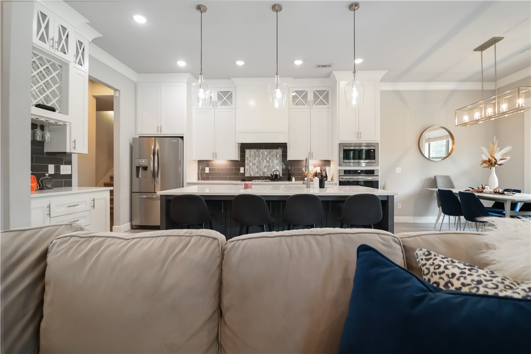 Woodhaven Manor Sub Rogers - Residential