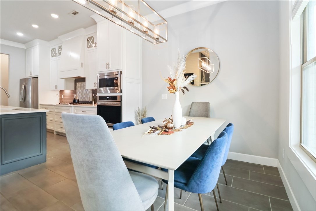 Woodhaven Manor Sub Rogers - Residential
