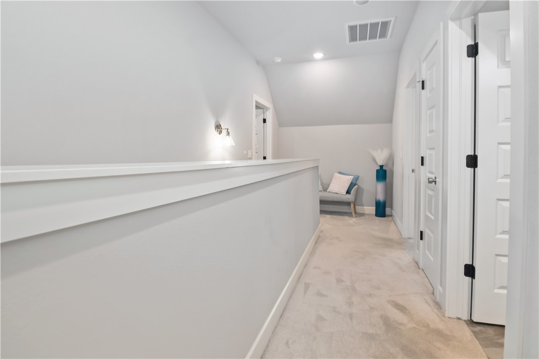 Woodhaven Manor Sub Rogers - Residential