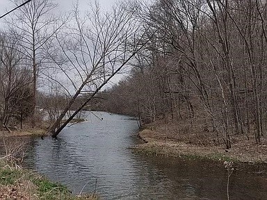 Corner lot that is ready for you to build your dream home on! This prime location is just off Highland Road and merely a moment from the lower Lake Windsor boat dock, fishing dock, and picnic area. Go see this beautiful piece of property for yourself, youāll be glad you did!