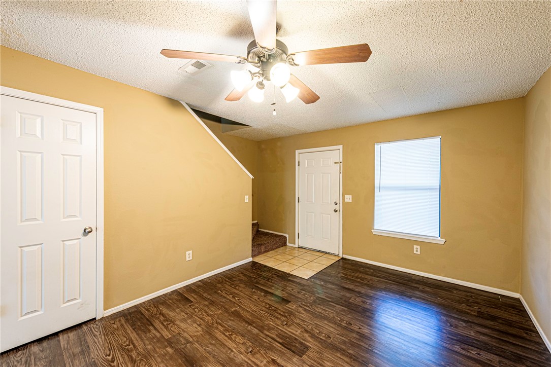 Villa North Sub - Residential Income