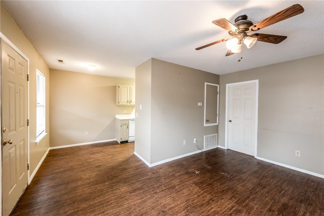 Villa North Sub - Residential Income