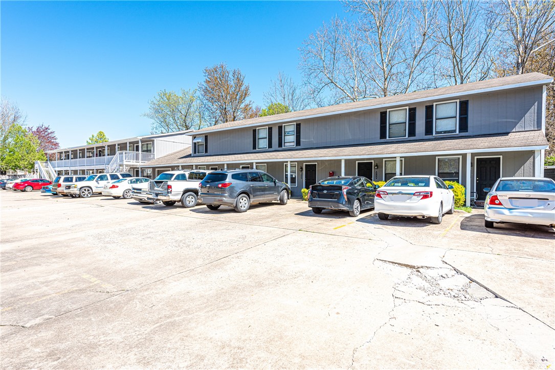 Villa North Sub - Residential Income