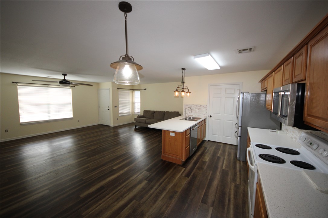 W A Burks Add Bentonville - Residential Income