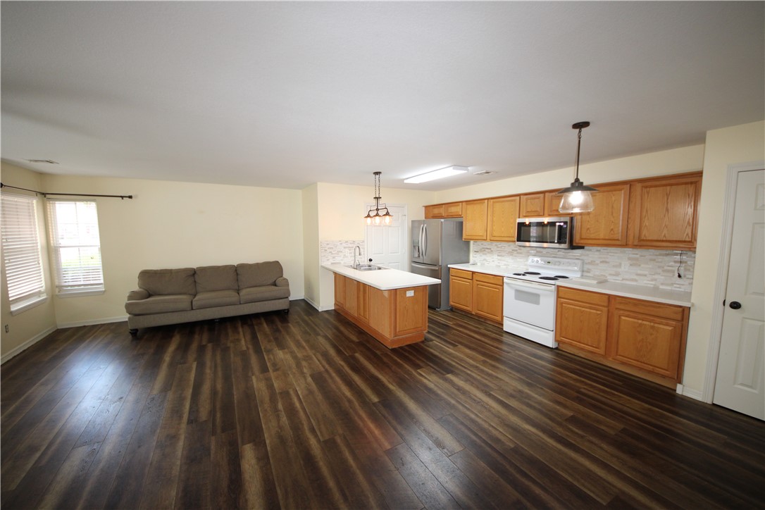 W A Burks Add Bentonville - Residential Income