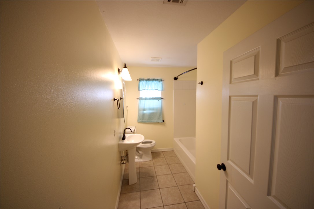 W A Burks Add Bentonville - Residential Income