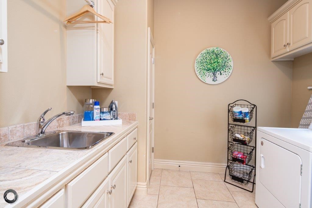 Pinnacle Gardens Sub Rogers - Residential