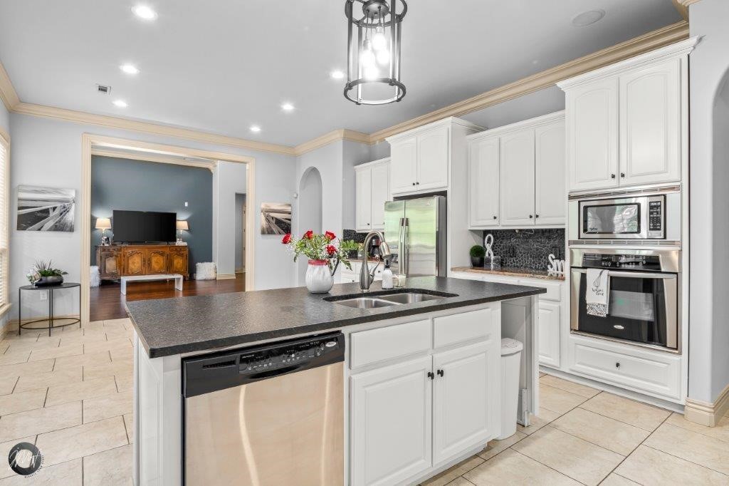 Pinnacle Gardens Sub Rogers - Residential