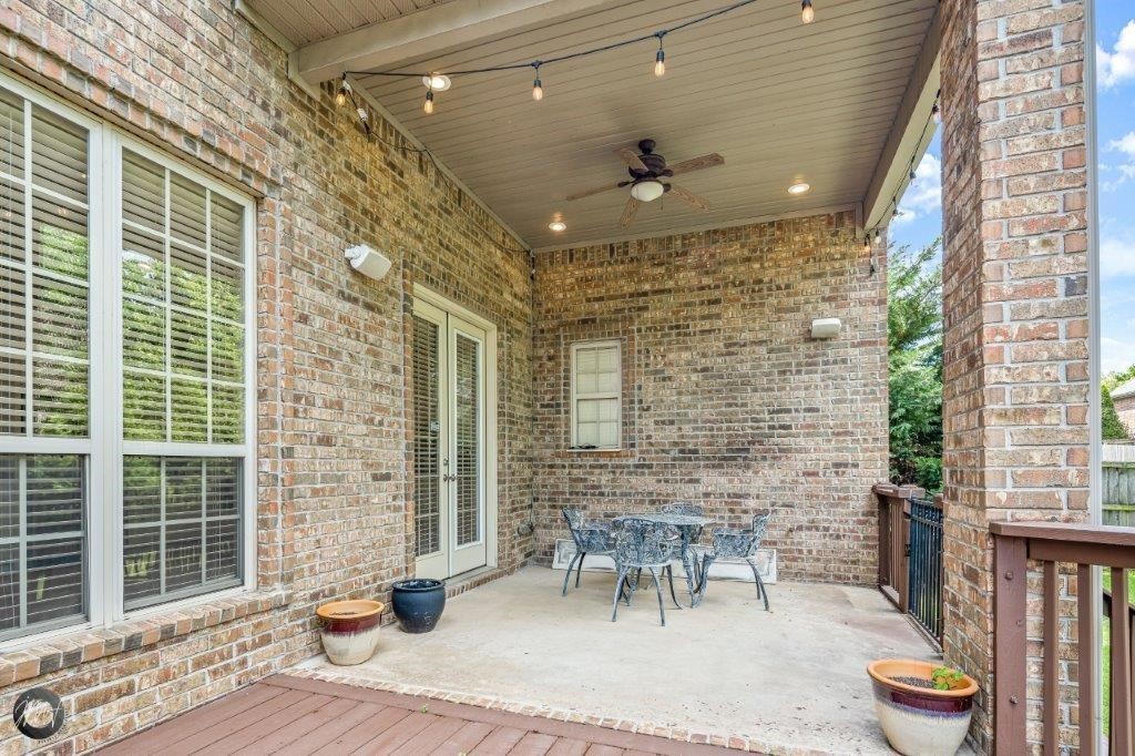 Pinnacle Gardens Sub Rogers - Residential