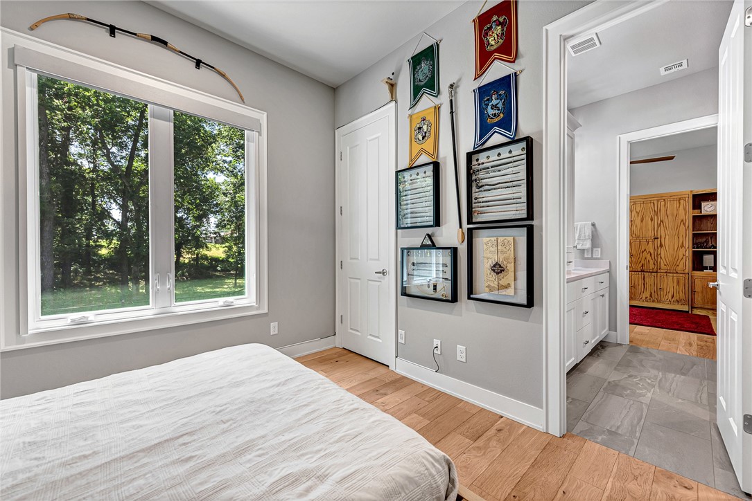 26-19-31-ROGERS - Residential