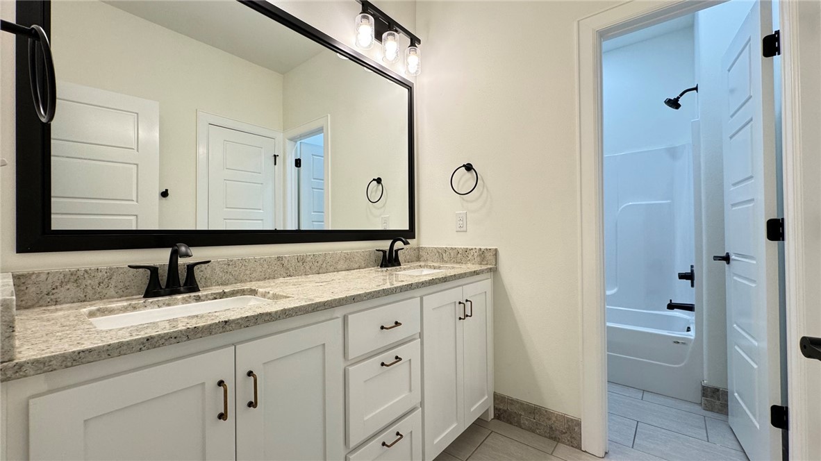 Iveys Ph Iii, The Rogers - Residential Lease