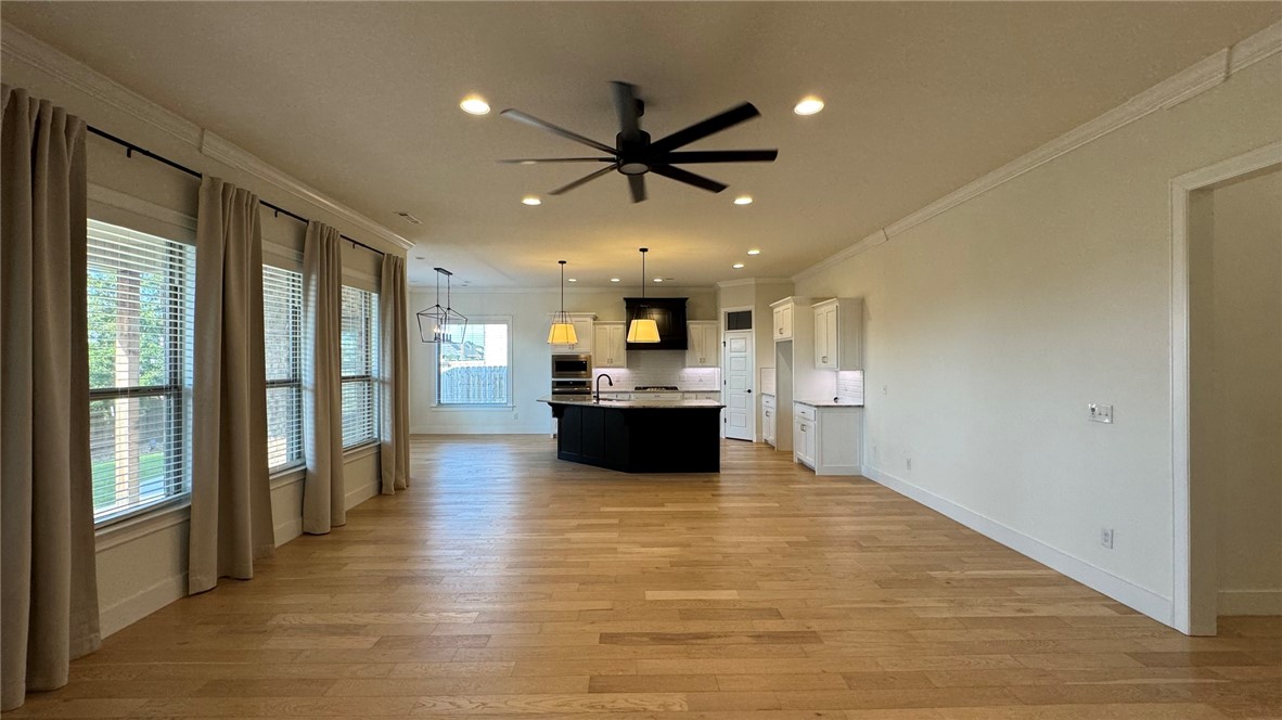 Iveys Ph Iii, The Rogers - Residential Lease