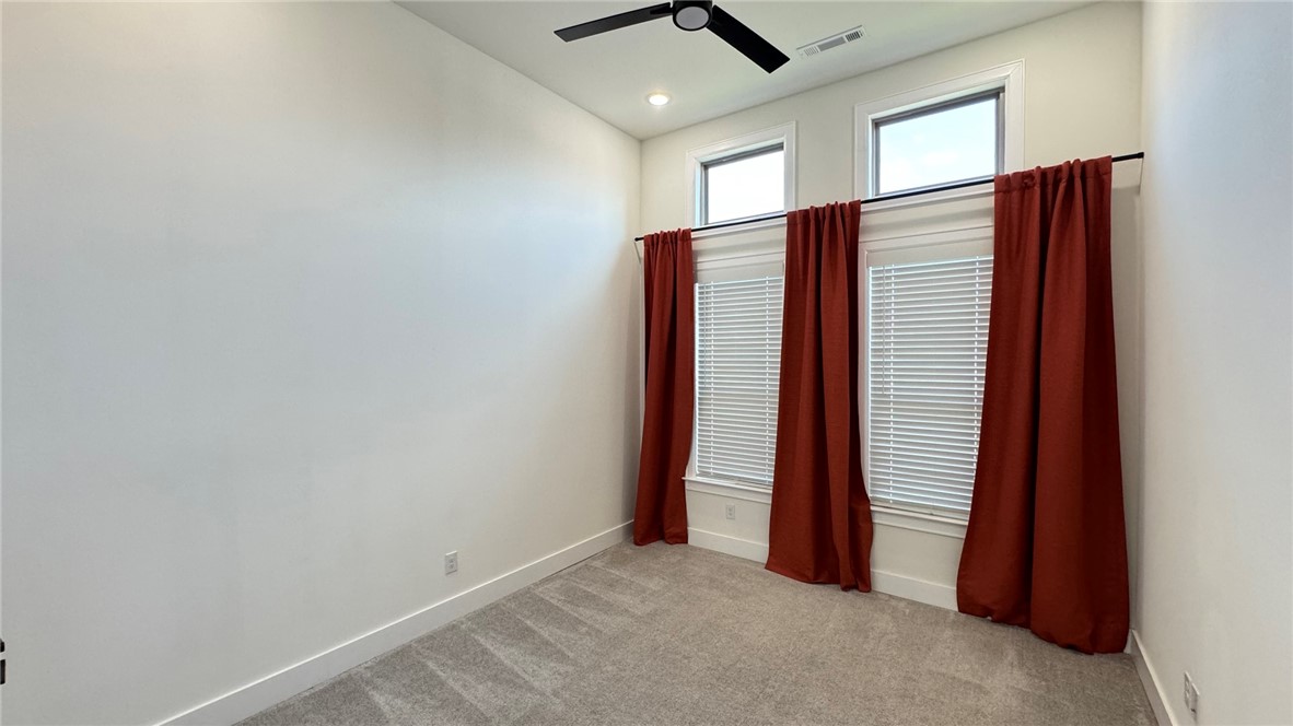 Iveys Ph Iii, The Rogers - Residential Lease