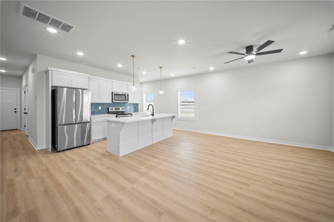 Pea Ridge Pointe - Residential