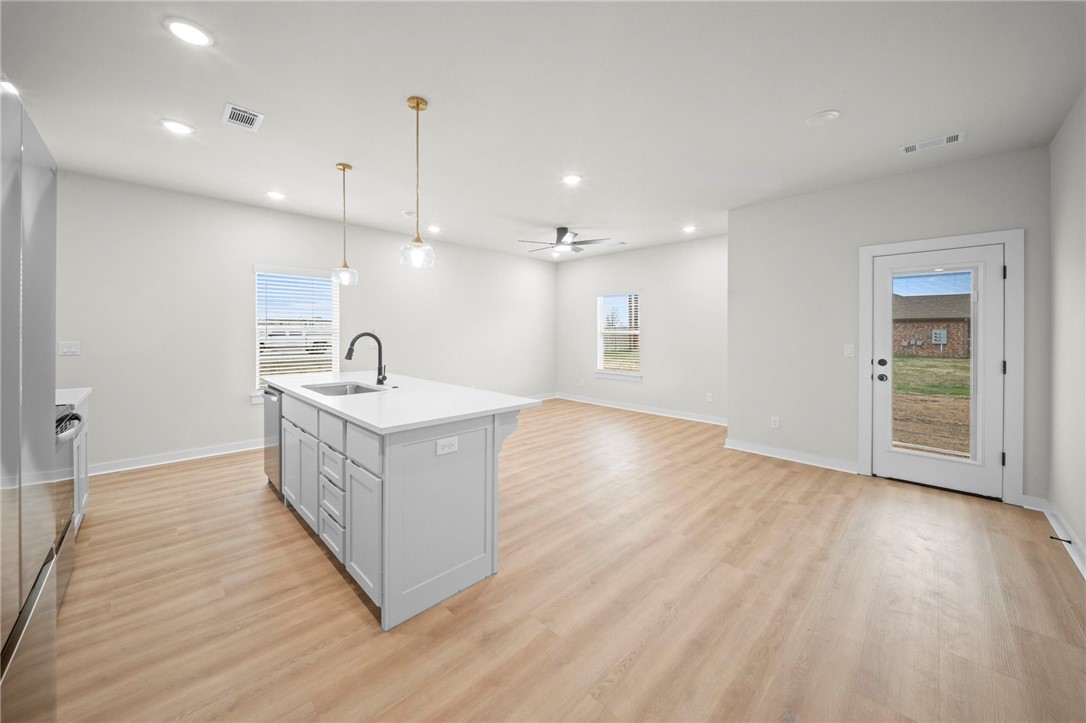 Pea Ridge Pointe - Residential