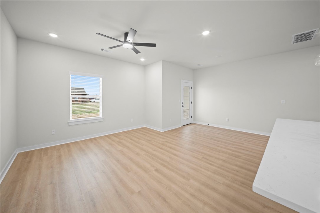 Pea Ridge Pointe - Residential