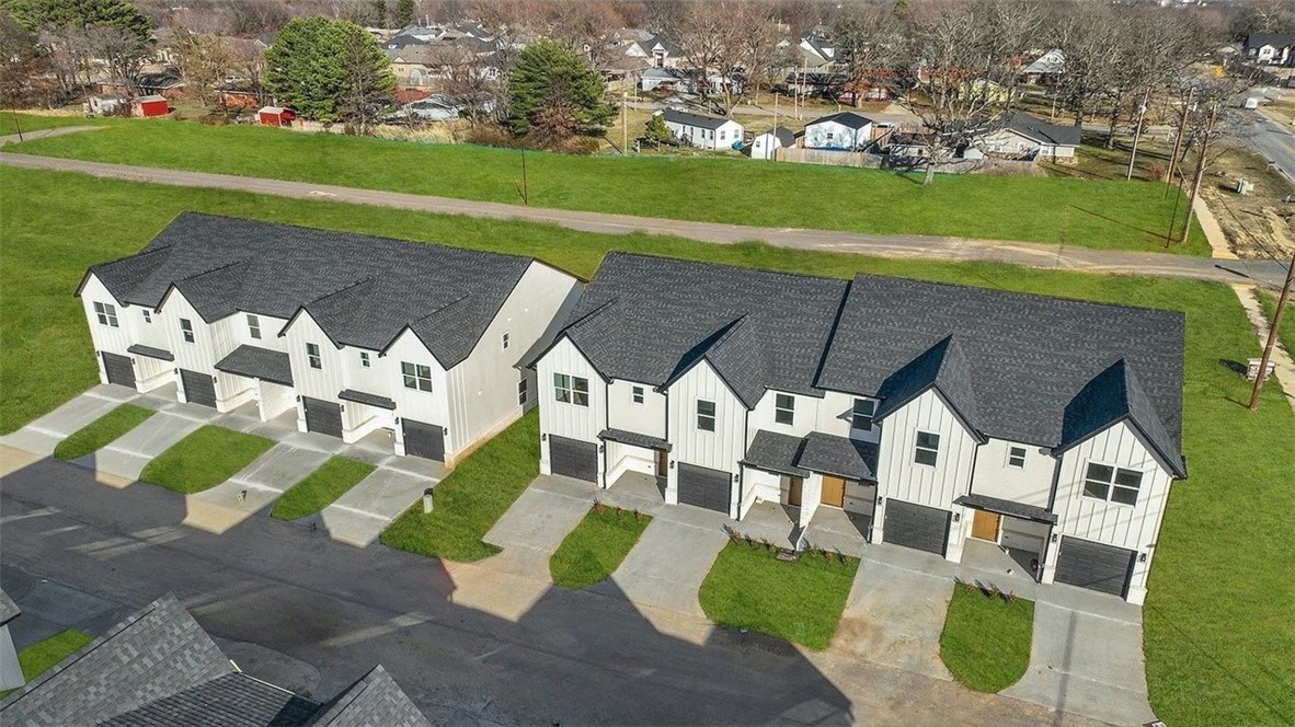 Pea Ridge Pointe - Residential