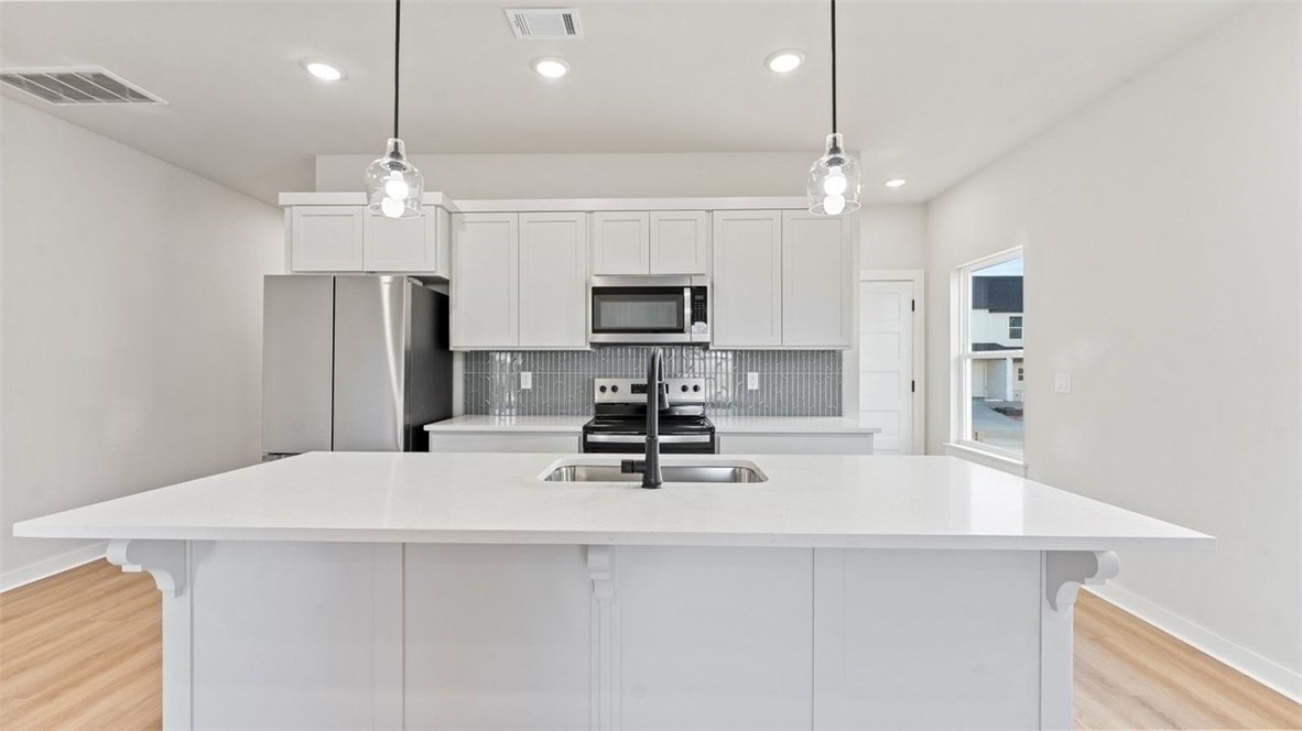 Pea Ridge Pointe - Residential