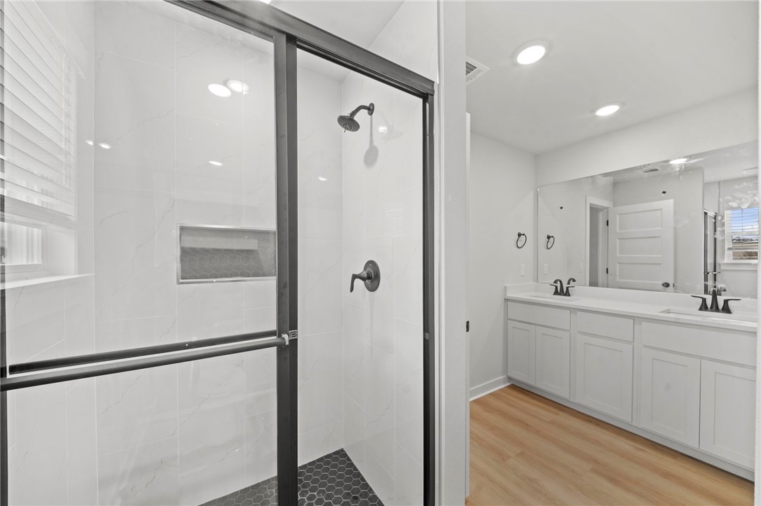 Pea Ridge Pointe - Residential