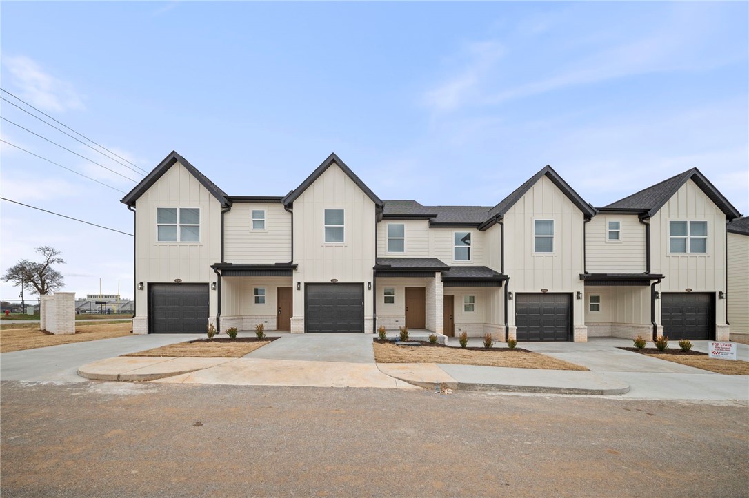 Pea Ridge Pointe - Residential