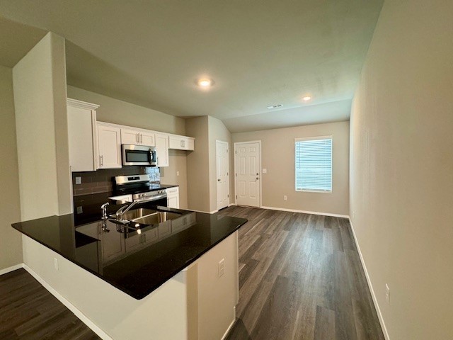 CRYSTAL SPRINGS VILLAGE PH 2 - Residential Lease