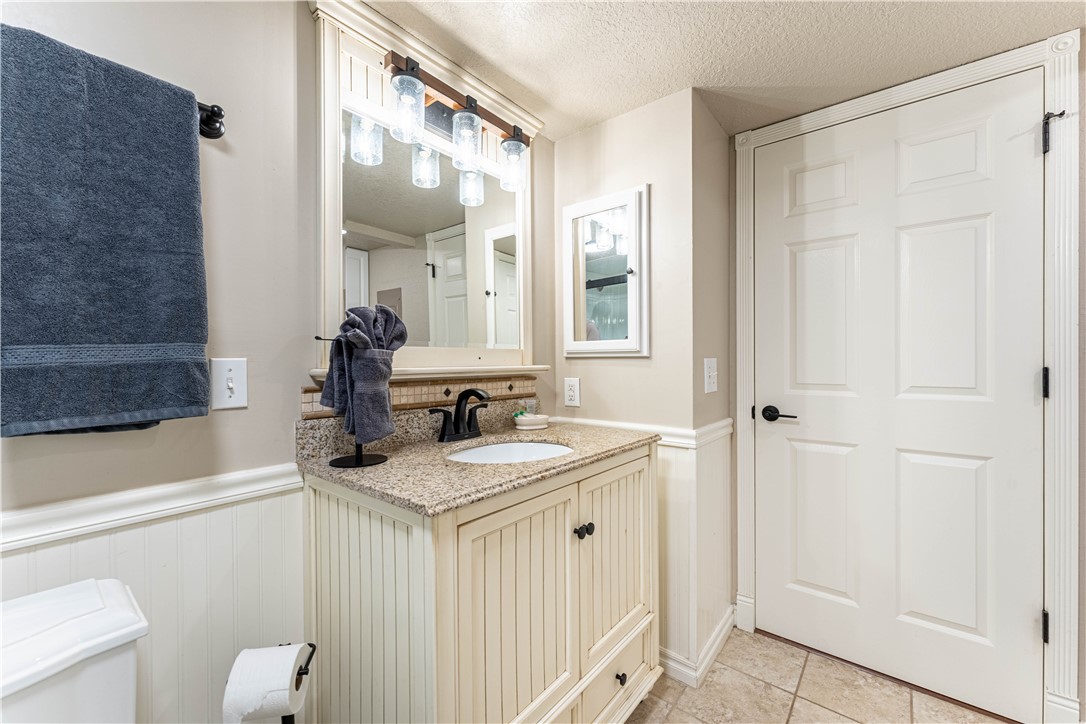 Melanie Courts-Bvv - Residential