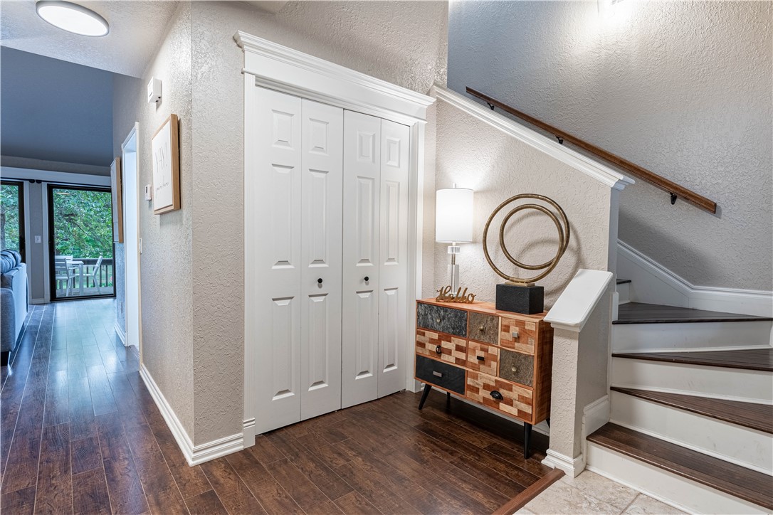 Melanie Courts-Bvv - Residential