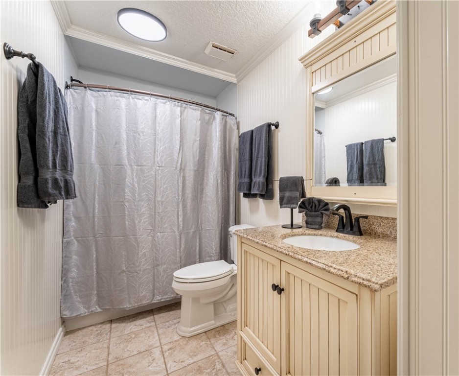Melanie Courts-Bvv - Residential
