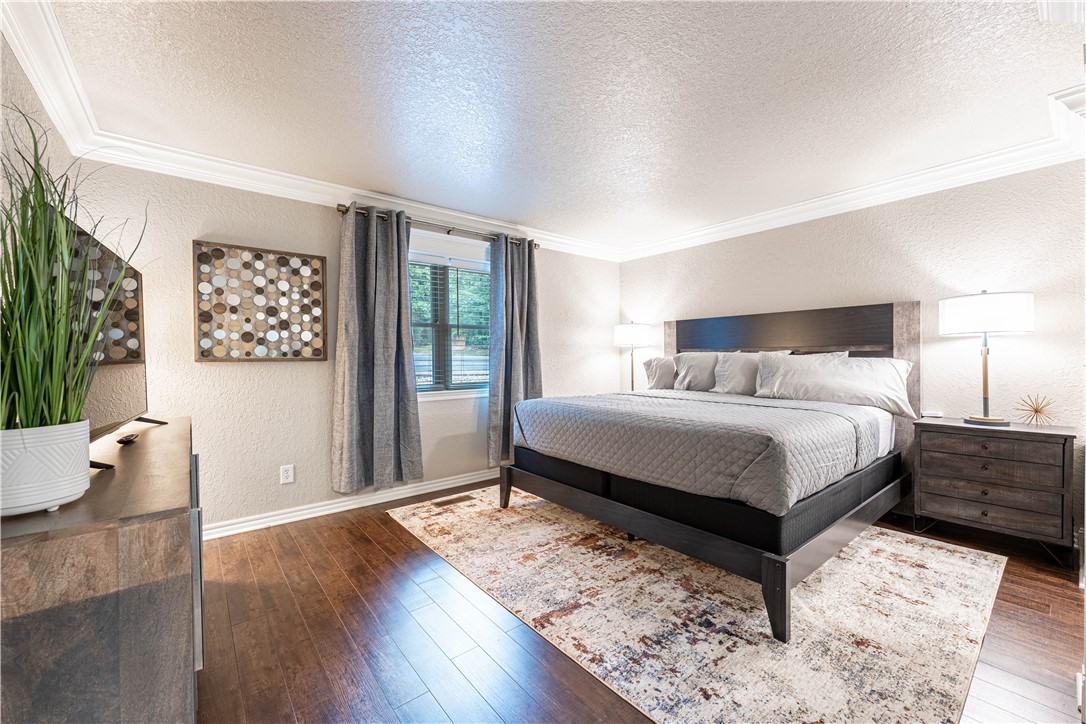 Melanie Courts-Bvv - Residential