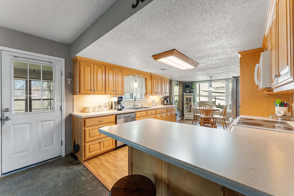 Elm Springs Heights - Residential