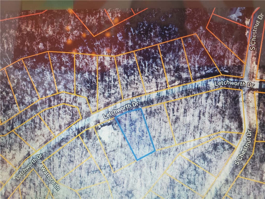 Lot located in Bella Vista.