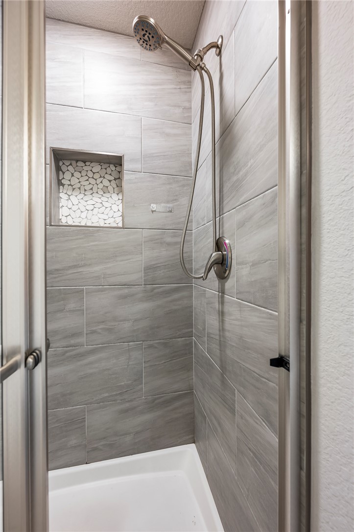 Farmington Heights Ph I - Residential