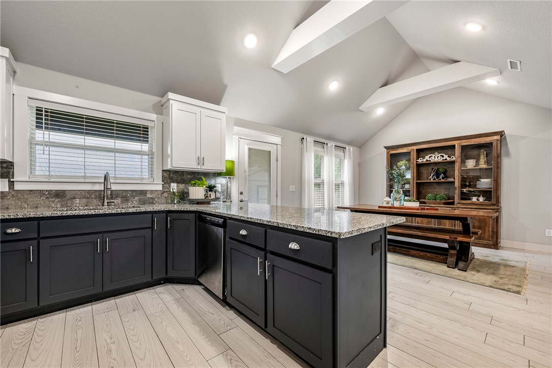 Farmington Heights Ph I - Residential