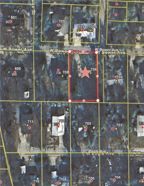 Nice cleared lot in the heart of Harrison, close to the hospital, shopping, and schools. Great location to build your home with convenient access to everything in town.